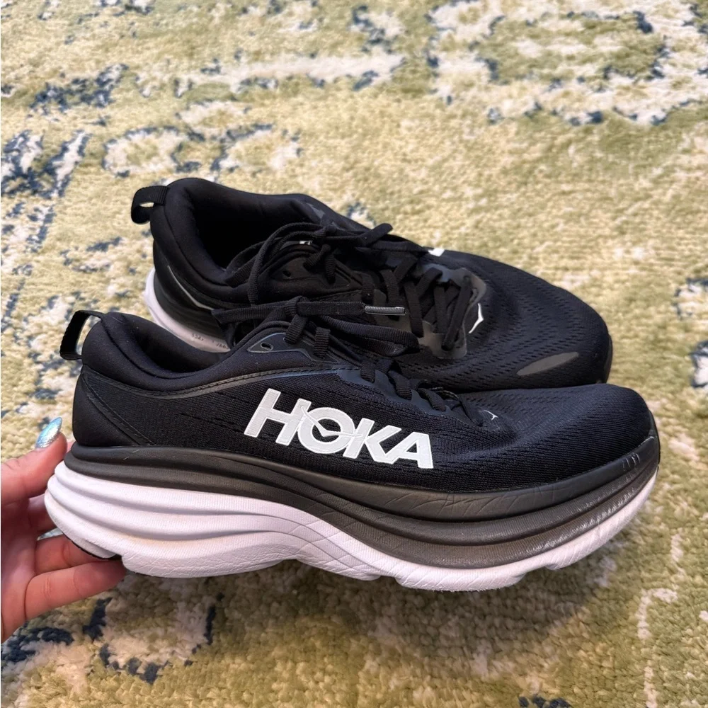 Hoka Bondi 8 {8.5 D} Black and White Athletic Shoes EUC - Picture 1 of 7